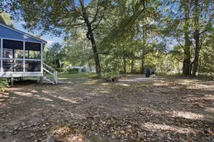 10 Kings Ln, Medway, MA 02053 - Photo 34
