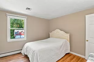 10 Kings Ln, Medway, MA 02053 - Photo 30
