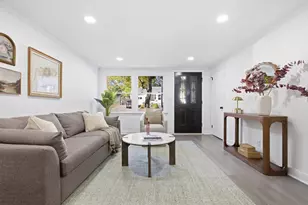 28 Vega St, Weymouth, MA 02188 - Photo 10