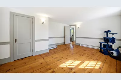 16 Parish Hill Rd, Granby, MA 01033 - Photo 28