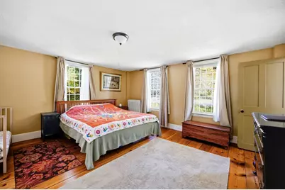 16 Parish Hill Rd, Granby, MA 01033 - Photo 22