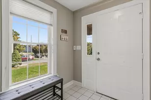 45 Short St, Norwood, MA 02062 - Photo 2