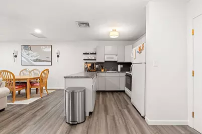 210 Washington St #11, Peabody, MA 01960 - Photo 14