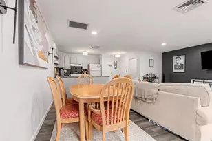210 Washington St, Peabody, MA 01960 - Photo 6