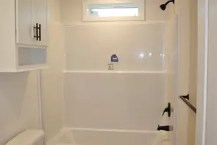 1346 Newport Ave, Attleboro, MA 02703 - Photo 14