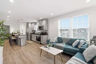 149 Pleasant St, Marblehead, MA 01945 - Photo 4