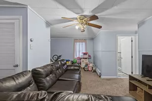 144 Choate St, Fall River, MA 02723 - Photo 12