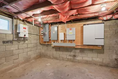 131 Henry St, Uxbridge, MA 01569 - Photo 32
