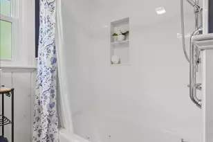 131 Henry St, Uxbridge, MA 01569 - Photo 18