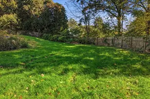131 Henry St, Uxbridge, MA 01569 - Photo 8