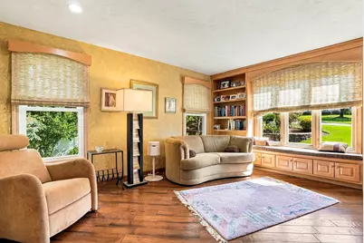 8 Hearthridge Dr, Canton, MA 02021 - Photo 6