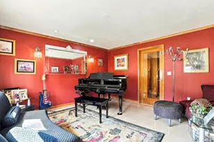8 Hearthridge Dr, Canton, MA 02021 - Photo 18