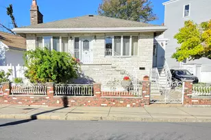 21 Annese Rd, Chelsea, MA 02150 - Photo 2