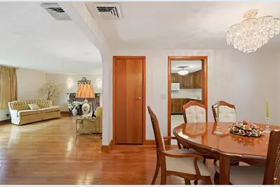 11 Preston St, Wakefield, MA 01880 - Photo 28