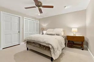37 Smithshire Est, Andover, MA 01810 - Photo 30