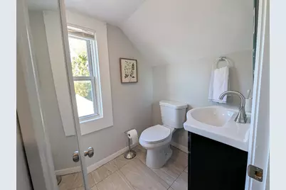 243 Appleton St, Lowell, MA 01852 - Photo 34