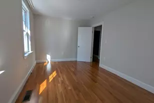 243 Appleton St, Lowell, MA 01852 - Photo 20