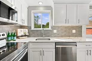 31 Wilson Dr, Framingham, MA 01702 - Photo 10