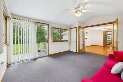25 Oakview Cir, Medway, MA 02053 - Photo 20