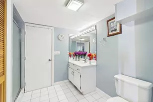 25 Oakview Cir, Medway, MA 02053 - Photo 28