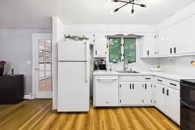 25 Oakview Cir, Medway, MA 02053 - Photo 14
