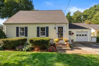 9 Pocahontas, Walpole, MA 02081 - Photo 4