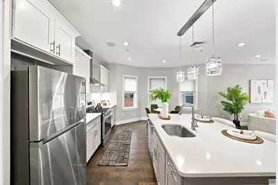 9 Lithgow St #1, Boston, MA 02124 - Photo 4