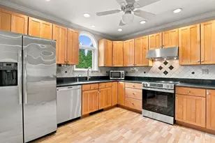 12 Exeter St, Marlborough, MA 01752 - Photo 14