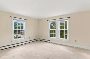 12 Exeter St, Marlborough, MA 01752 - Photo 24