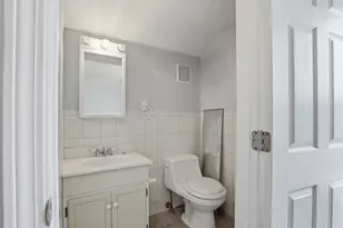10 Pkwy, Stoneham, MA 02180 - Photo 24