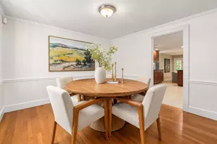 42 Sheridan Rd, Wellesley, MA 02481 - Photo 4