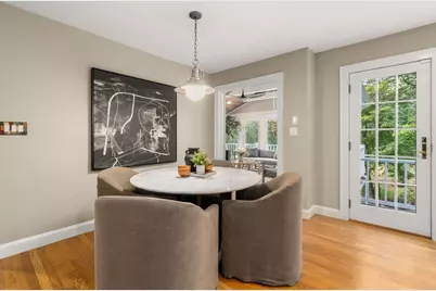 42 Sheridan Rd, Wellesley, MA 02481 - Photo 10