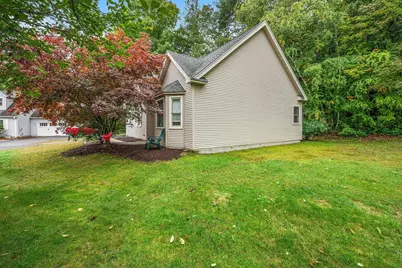96 Beechwood Dr, Haverhill, MA 01832 - Photo 32
