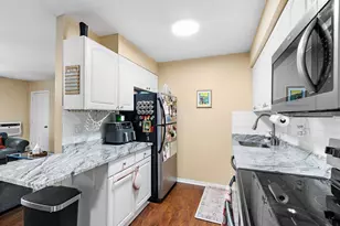 22 Dailey St, Attleboro, MA 02703 - Photo 12