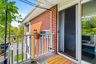 22 Dailey St, Attleboro, MA 02703 - Photo 22