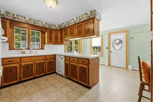 86 Delmage Rd, Swansea, MA 02777 - Photo 10