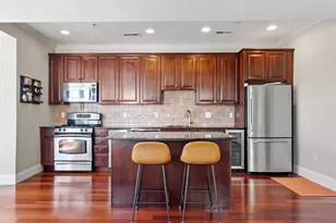 98 G St, Boston, MA 02127 - Photo 4