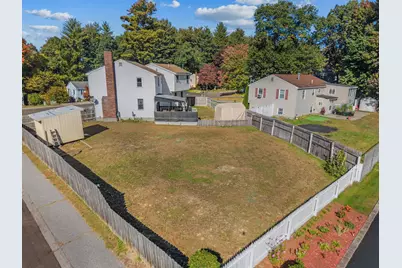 105 Freda Ln, Lowell, MA 01854 - Photo 34