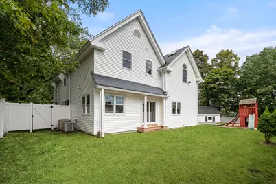 82 Grove St, Quincy, MA 02169 - Photo 36