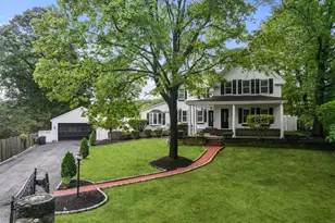 82 Grove St, Quincy, MA 02169 - Photo 2