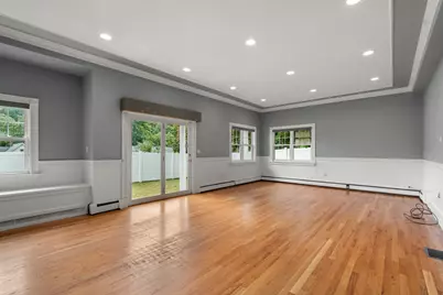 82 Grove St, Quincy, MA 02169 - Photo 10