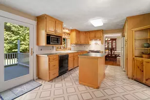 70 Prospect St, Franklin, MA 02038 - Photo 2
