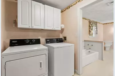 70 Prospect St, Franklin, MA 02038 - Photo 24