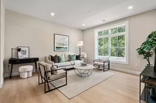 7 Cross St, Wilmington, MA 01887 - Photo 2