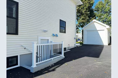 26 Buckingham Rd #B, Quincy, MA 02170 - Photo 8
