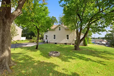 52 North St, Agawam, MA 01001 - Photo 24