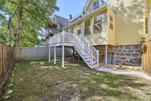 19 Brown Ave, Boston, MA 02131 - Photo 22