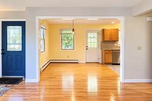 2 Grandview Ln, Easthampton, MA 01027 - Photo 12