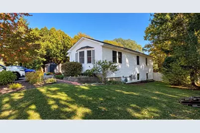 2 Grandview Ln, Easthampton, MA 01027 - Photo 4