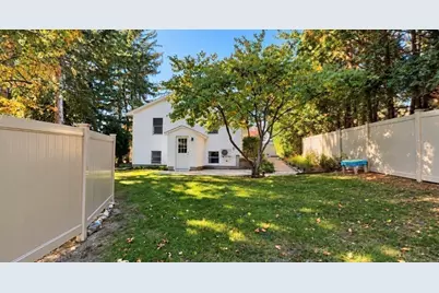 2 Grandview Ln, Easthampton, MA 01027 - Photo 32